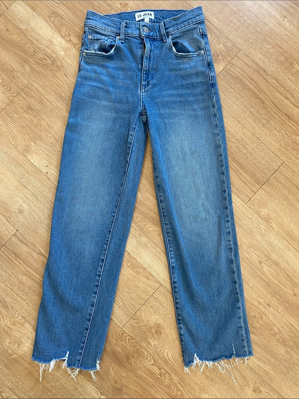 Le Jean Los Angeles Sabi High-Rise ankle Straight Leg Jeans in Medium Blue 24